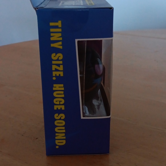 Bitty Boomers Fortnite RAVEN Portable Bluetooth Speaker - Picture 3 of 5